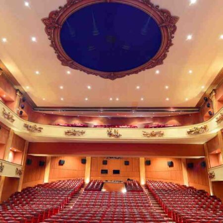 Tosca Behind The Curtains: A Tour of Teatru Astra