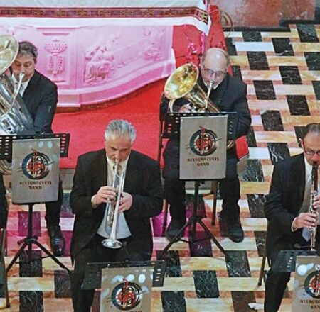 Il-Milied: Dari u Llum