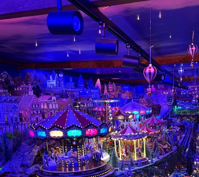 Christmas Village & Cribs Exhibition